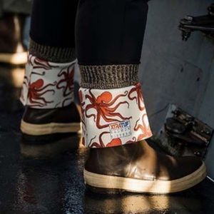 Xtratuf  women's salmon sister legacy octopus 15" boots